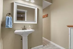 4555 Pleasant Valley Cir, Elizabeth, CO 80107 - Photo 31