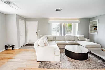 2569 E Cresthill Avenue, Centennial, CO 80121 - Photo 5