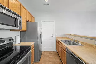 6732 S Winnipeg Cir, Aurora, CO 80016 - Photo 9