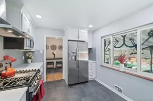 2955 S Zurich Ct, Denver, CO 80236 - Photo 37