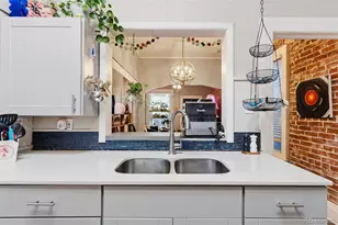 324 S Logan St, Denver, CO 80209 - Photo 9