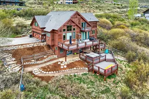127 Hillside Dr, Silverthorne, CO 80498 - Photo 1