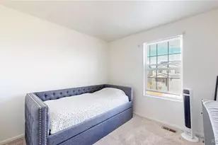 27584 E 6th Dr, Aurora, CO 80018 - Photo 17