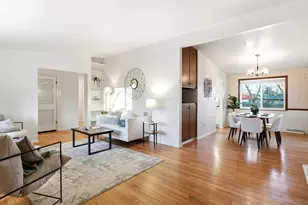 6852 S Greenwood St, Littleton, CO 80120 - Photo 3