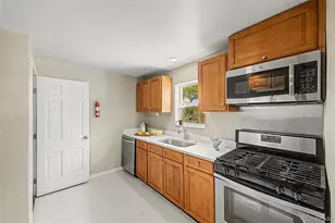 4885 W 11th Ave, Denver, CO 80204 - Photo 7