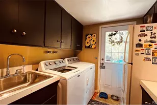 6560 E Colorado Dr, Denver, CO 80224 - Photo 19