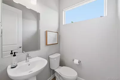 6167 N Dallas Way, Denver, CO 80238 - Photo 17