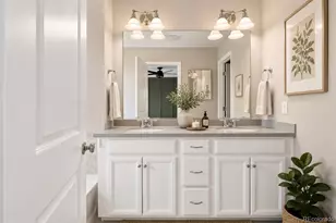 10869 E 25th Dr, Aurora, CO 80010 - Photo 9