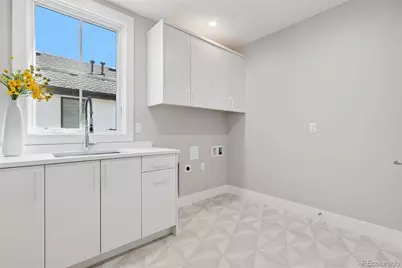 3330 E 4th Avenue, Denver, CO 80206 - Photo 25