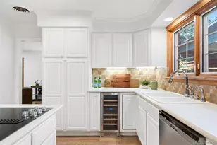2290 E Columbia Pl, Denver, CO 80210 - Photo 11