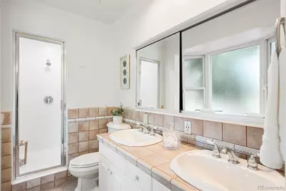 2290 E Columbia Place, Denver, CO 80210 - Photo 23