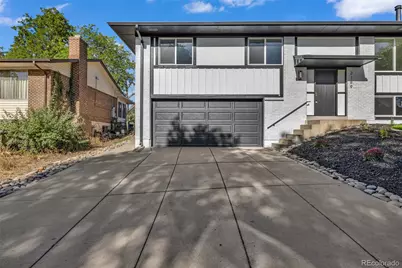 2189 S Coors Circle, Lakewood, CO 80228 - Photo 3