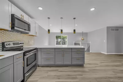 2189 S Coors Circle, Lakewood, CO 80228 - Photo 13