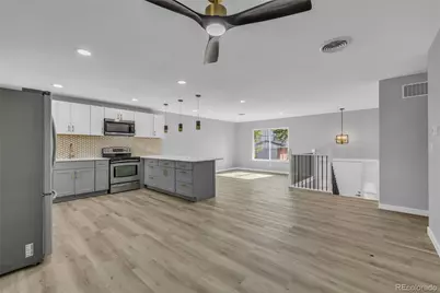 2189 S Coors Circle, Lakewood, CO 80228 - Photo 9