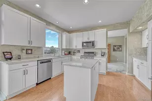 9247 Sugarstone Cir, Highlands Ranch, CO 80130 - Photo 11