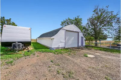 8555 Converse Road, Bennett, CO 80102 - Photo 31
