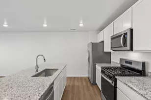 6539 N Netherland St, Aurora, CO 80019 - Photo 7