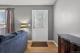 1610 S Ivory Cir, Aurora, CO 80017 - Photo 5