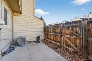 1610 S Ivory Cir, Aurora, CO 80017 - Photo 31