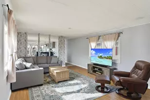 231 Dahlia St, Bennett, CO 80102 - Photo 5