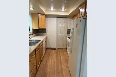 4245 S Granby Way #C, Aurora, CO 80014 - Photo 5