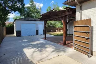 841 Phillips Dr, Northglenn, CO 80233 - Photo 27