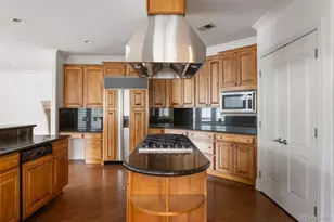 501 Clayton St, Denver, CO 80206 - Photo 7