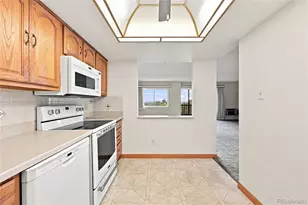 14091 E Marina Dr, Aurora, CO 80014 - Photo 13