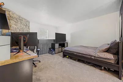 1685 S Blackhawk Way #B, Aurora, CO 80012 - Photo 15