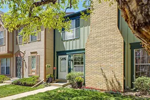 1685 S Blackhawk Way, Aurora, CO 80012 - Photo 3