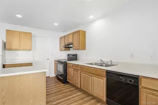 7945 S Kittredge St, Englewood, CO 80112 - Photo 5