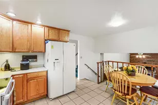 1722 S Uvalda St, Aurora, CO 80012 - Photo 9