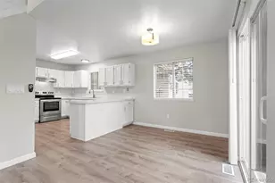 3841 E 121st Ave, Thornton, CO 80241 - Photo 11