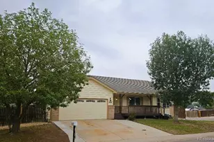 808 Idalia St, Aurora, CO 80011 - Photo 1
