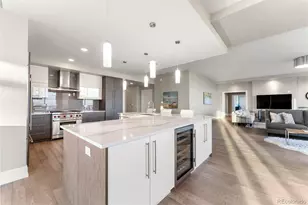 2001 Lincoln St, Denver, CO 80202 - Photo 11