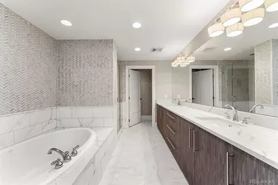 2001 Lincoln Street #2524, Denver, CO 80202 - Photo 23