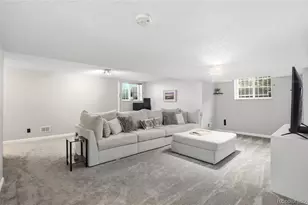 8095 E Colorado Ave, Denver, CO 80231 - Photo 19