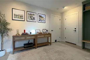 2870 Tremont Pl, Denver, CO 80205 - Photo 3