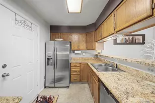 5868 W Asbury Pl, Lakewood, CO 80227 - Photo 11