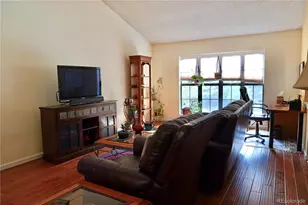 3040 S Roslyn St, Denver, CO 80231 - Photo 17