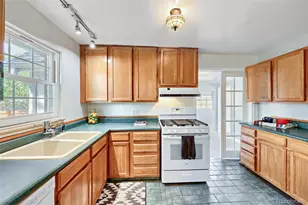 508 S Canosa Ct, Denver, CO 80219 - Photo 7