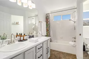 14436 E Elk Pl, Denver, CO 80239 - Photo 17