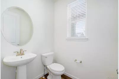 10962 Vaughn Street, Commerce City, CO 80022 - Photo 9