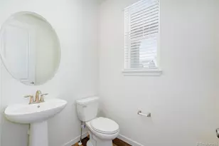 10962 Vaughn St, Commerce City, CO 80022 - Photo 9