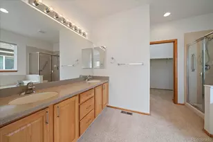 22885 E Canyon Pl, Aurora, CO 80016 - Photo 21