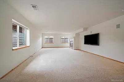 22885 E Canyon Place, Aurora, CO 80016 - Photo 25