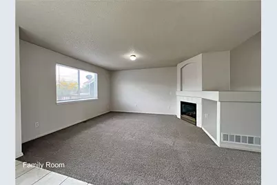 5377 S Ukraine Way, Aurora, CO 80015 - Photo 5