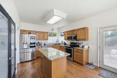 12204 N Ivanhoe Court, Brighton, CO 80602 - Photo 9