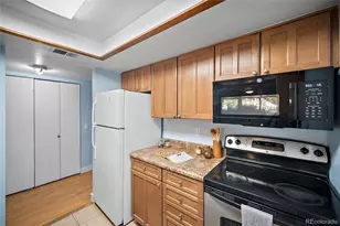 13982 E Stanford Cir, Aurora, CO 80015 - Photo 5