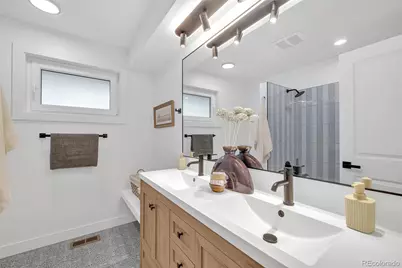 3735 S Hibiscus Way, Denver, CO 80237 - Photo 31